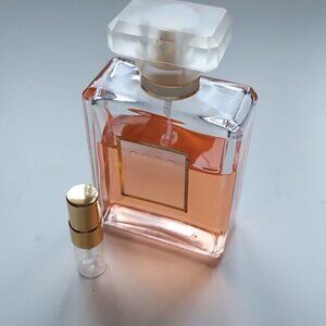 CHANEL | COCO Mademoiselle 2 ml perfume sample spray